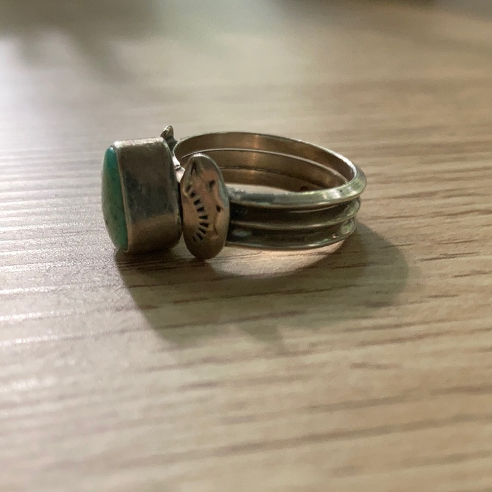 Turquoise Ring - Picture 3 of 6